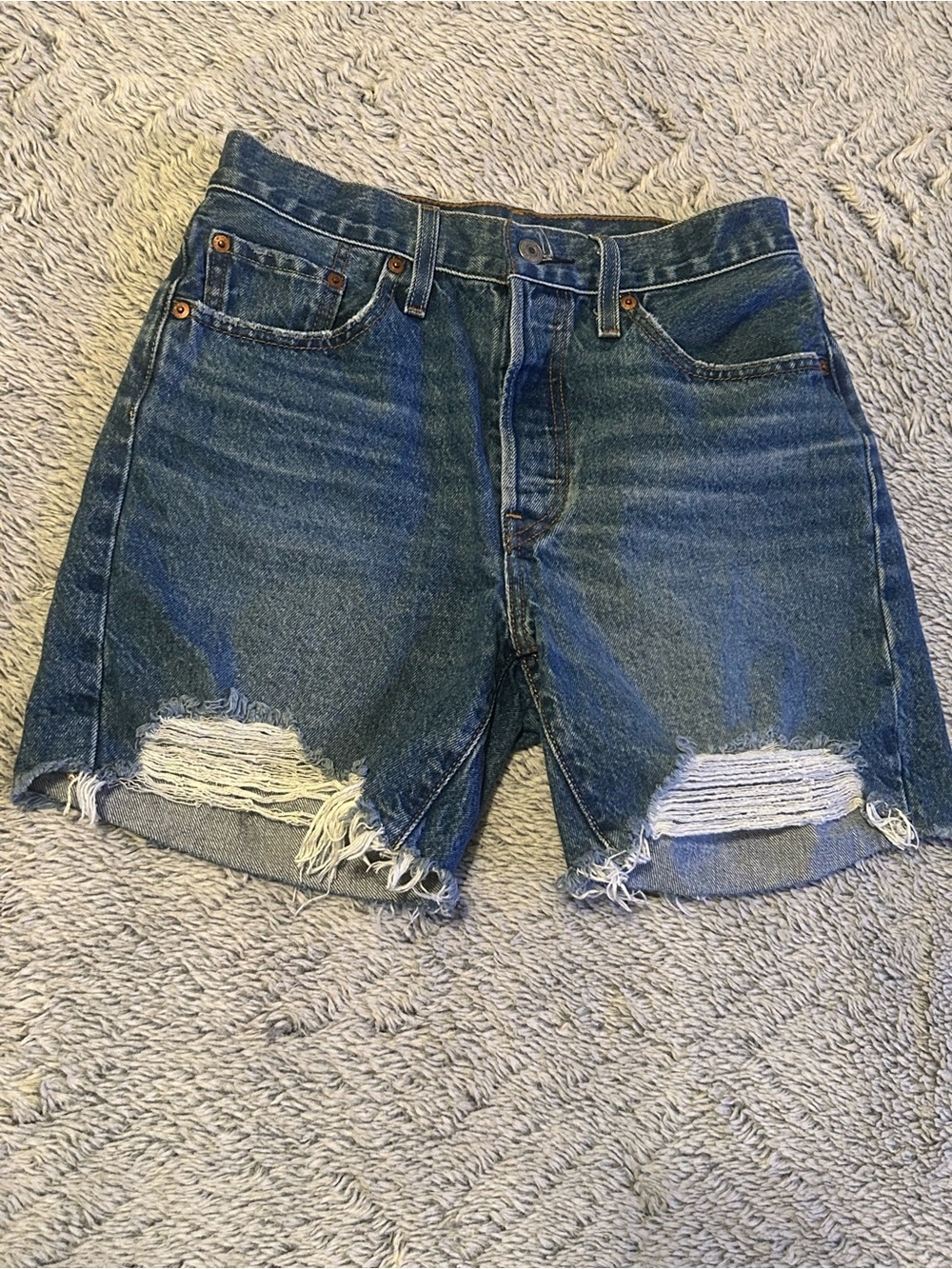 Levi’s classic 501 Jean shorts size W27 excellent condition